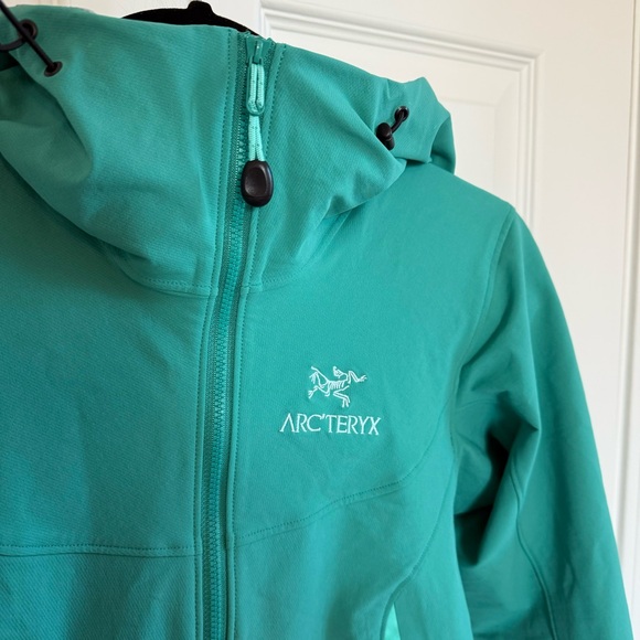 Arc'teryx Gamma LT Hoody Jacket, XS - Picture 3 of 5